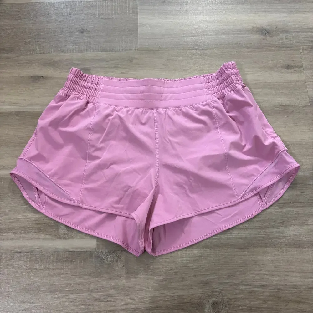 Lululemon Hotty Hot High-Rise Lined Short 2.5